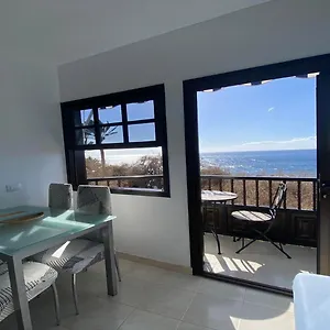 https://apartment-el-bajio.in-canary-islands.com