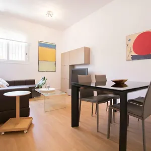  Appartement Murallas De Con Garaje 4 Pax