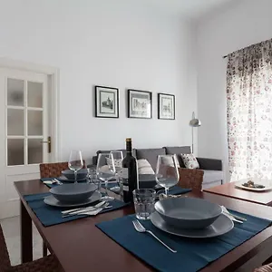 Go To Cathedral Apartment