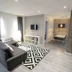 Brand New Charming Next To The River Apartment