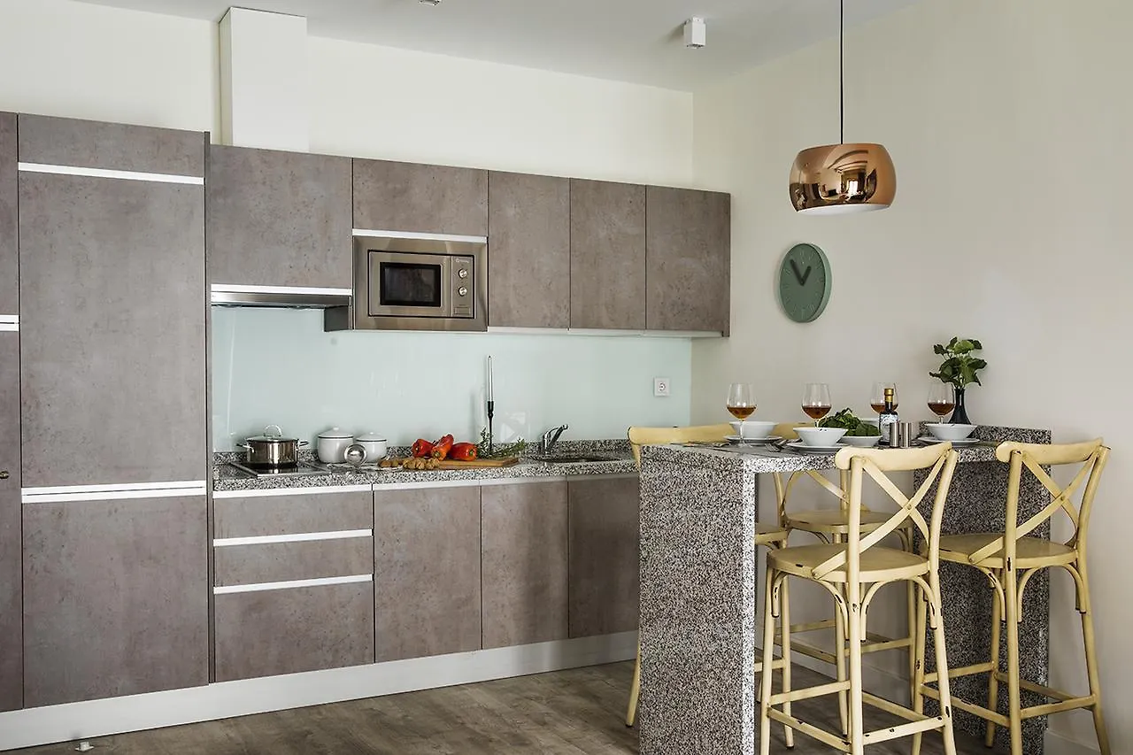 Matahacas Pool & Luxury Apartment Seville 0*,